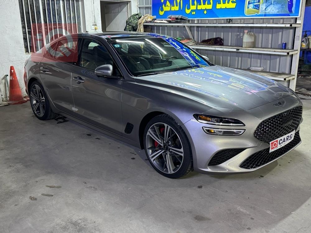 جنسس G70